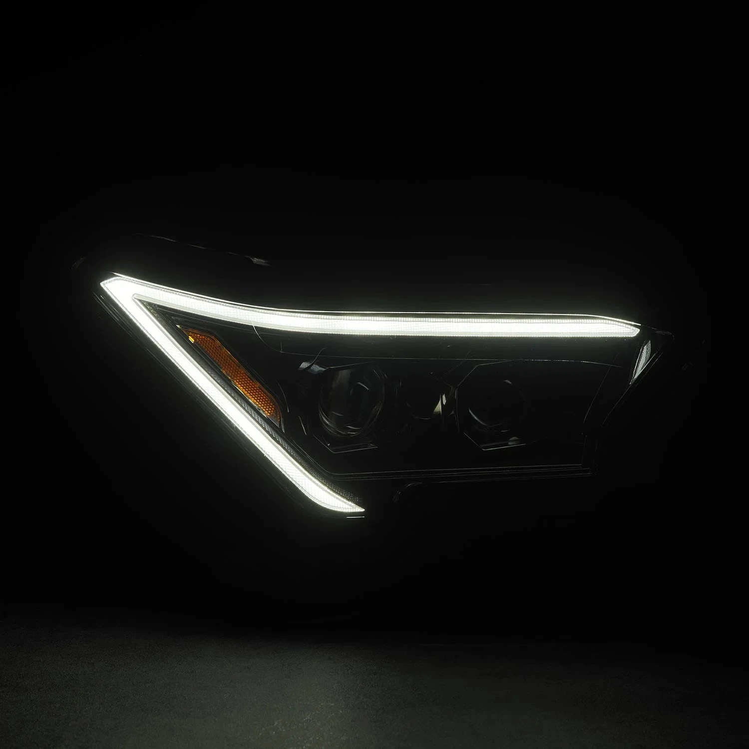 24-up Toyota Tacoma LUXX-Series LED Projector Headlights 4 24-up Toyota Tacoma LUXX-Series LED Projector Headlights - Image 2