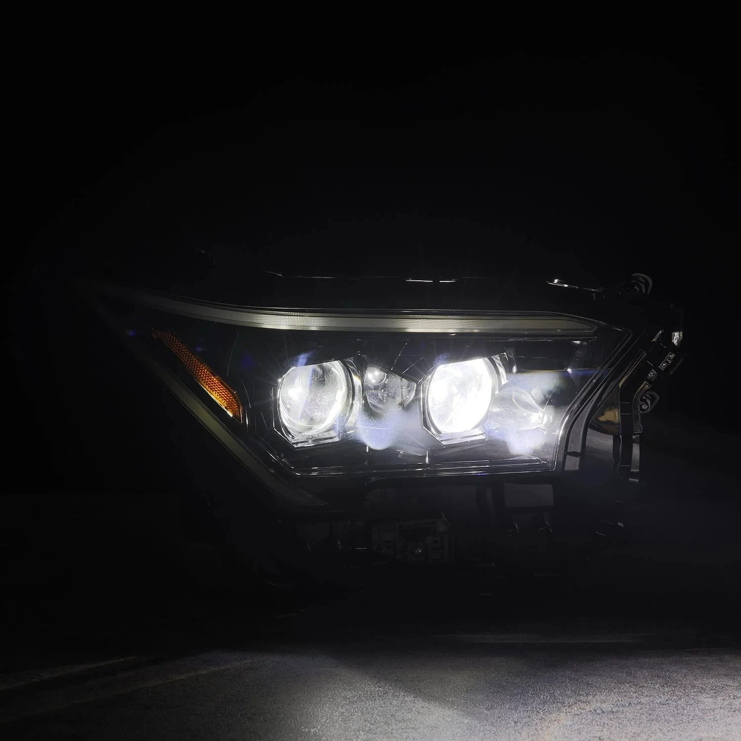 24-up Toyota Tacoma LUXX-Series LED Projector Headlights 7 24-up Toyota Tacoma LUXX-Series LED Projector Headlights - Image 5