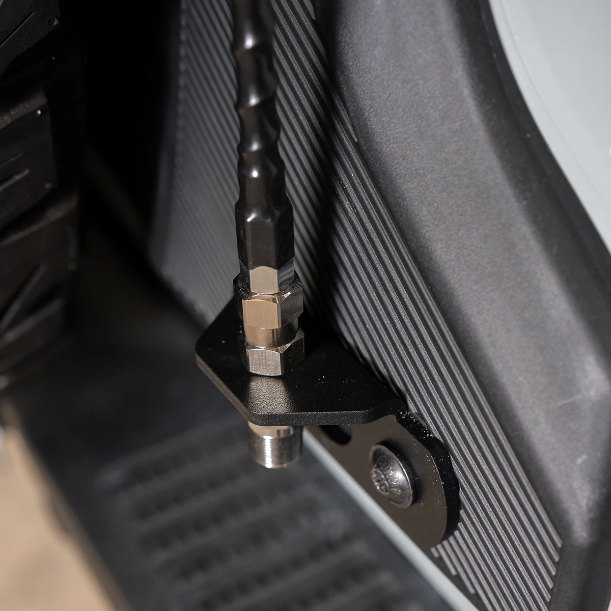 Rear Antenna Mount For 2021+ Ford Bronco Raptor 6 Rear Antenna Mount For 2021+ Ford Bronco Raptor - Image 4