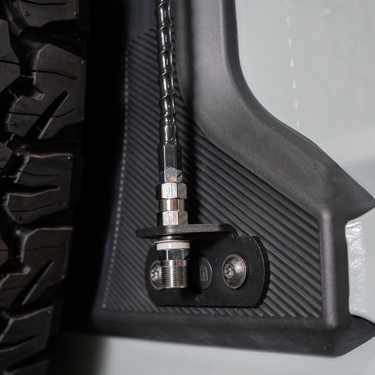 Rear Antenna Mount For 2021+ Ford Bronco Raptor 7 Rear Antenna Mount For 2021+ Ford Bronco Raptor - Image 5