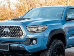 DRL Headlights For 2016-2019 Toyota Tacoma/2020-2023 Tacoma SR SR5 TRD Sport -Car Parts Shop CHWJ 0713 C 2019 Toyota Tacoma Lights on