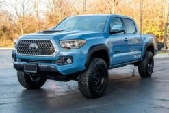 DRL Headlights For 2016-2019 Toyota Tacoma/2020-2023 Tacoma SR SR5 TRD Sport -Car Parts Shop CHWJ 0713 C 2019 Toyota Tacoma Lights on from far away