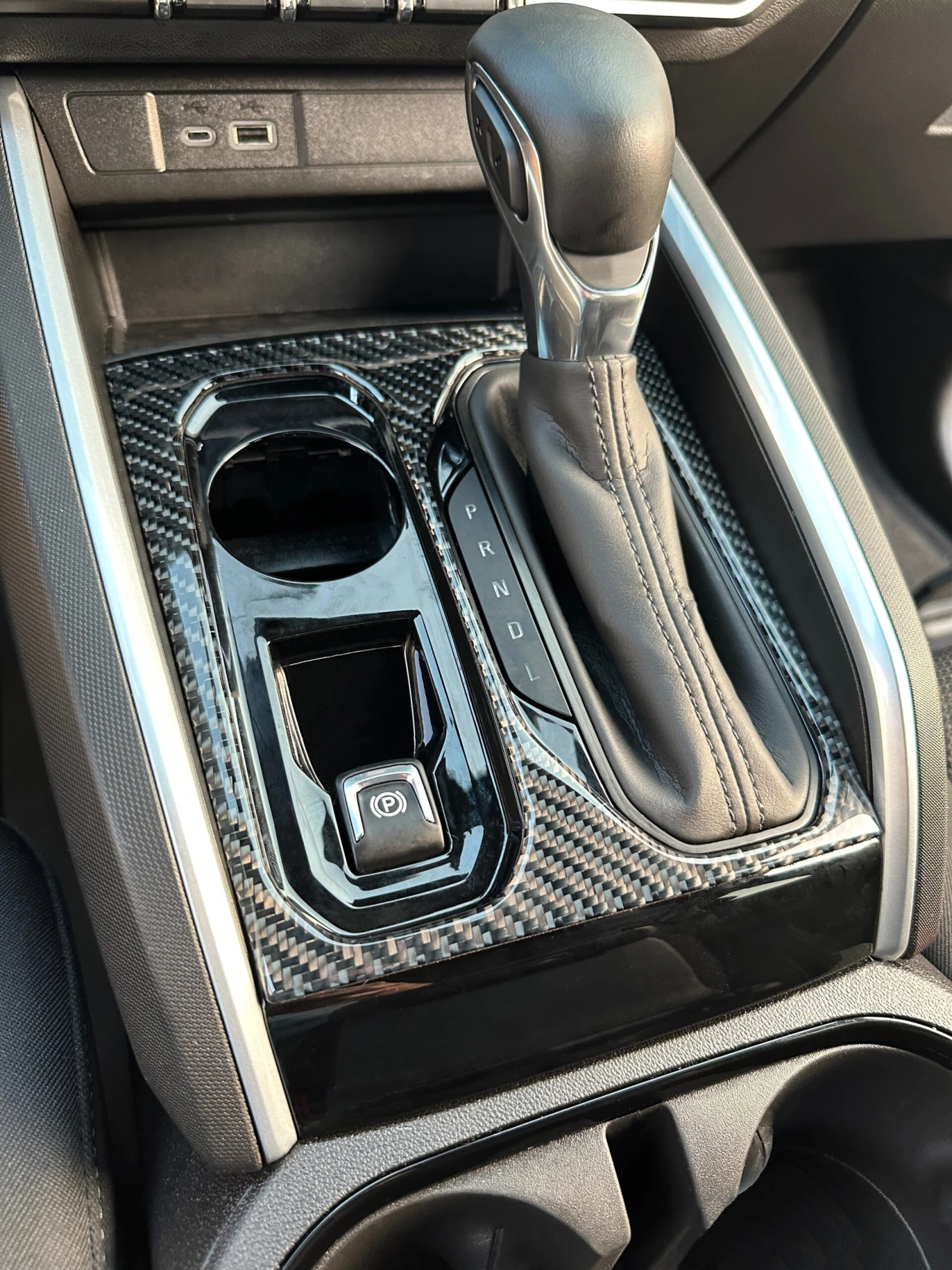 Center Console Accent Trim Fits 2023-2024 Chevrolet Colorado & GMC Canyon 4 Center Console Accent Trim Fits 2023-2024 Chevrolet Colorado & GMC Canyon - Image 2