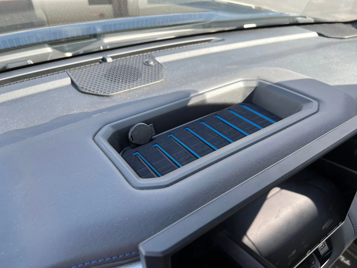 Dashboard Top Cubby Foam Inserts Fits 2022-2024 Toyota Tundra 4 Dashboard Top Cubby Foam Inserts Fits 2022-2024 Toyota Tundra - Image 2