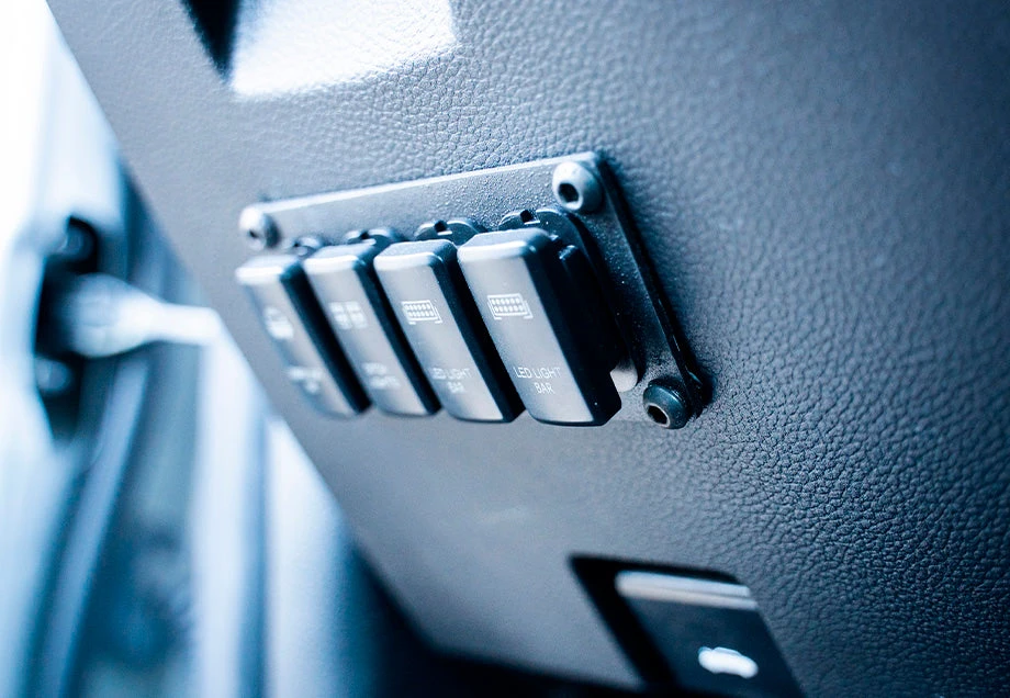 2019-2022 Ford Ranger Switch Panel (4) 4 2019-2022 Ford Ranger Switch Panel (4) - Image 2