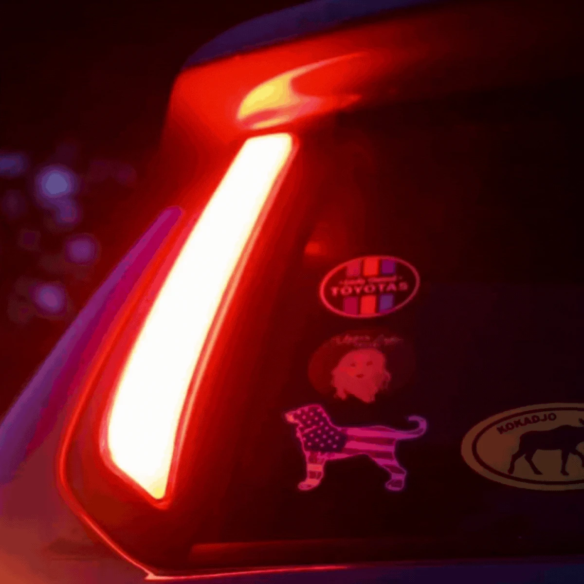 Rear Pillar Sequential LED Brake Light Kit For 4Runner (2010-2024) 5 Rear Pillar Sequential LED Brake Light Kit For 4Runner (2010-2024) - Image 3